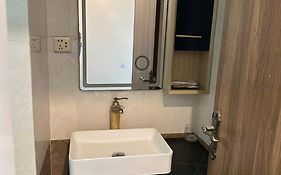 Royal Hotel & Apartment